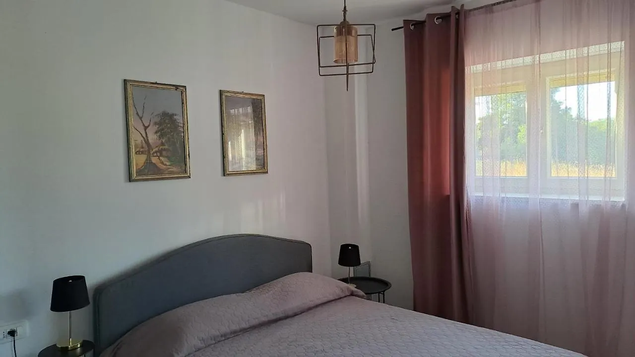 Apartment Dorina Marčana